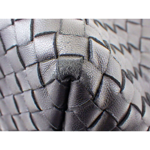 Bottega Veneta Garda Bag Leather Black - Picture 6 of 10